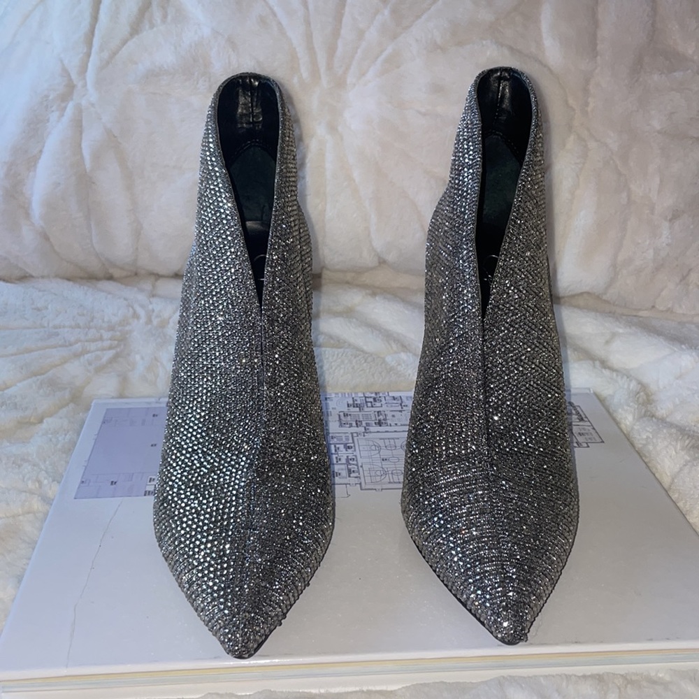 Jessica Simpson heels - Picture 2 of 3